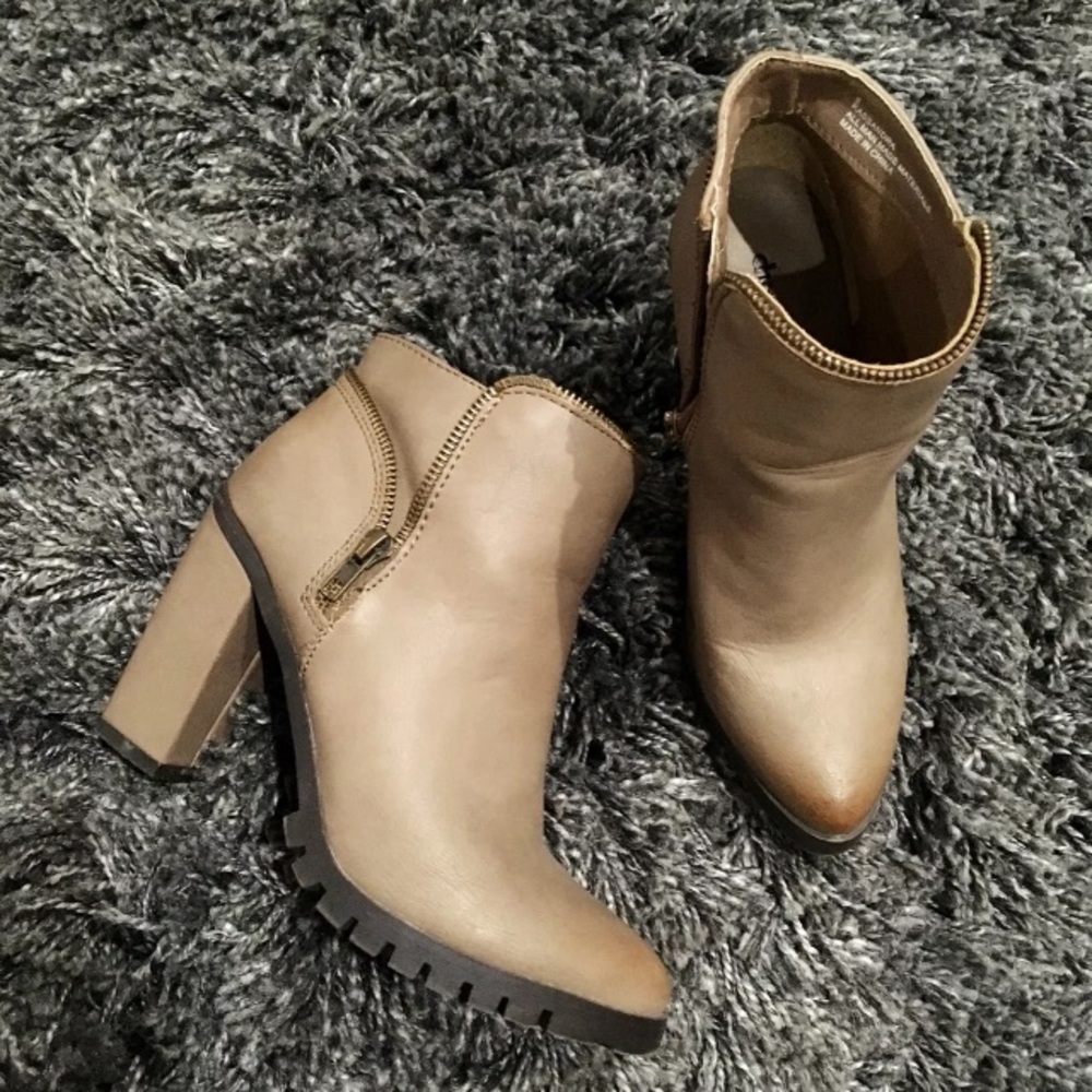 Booties size 6